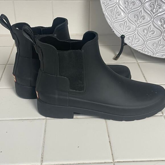 Hunter Refined Chelsea Short Womens Size 6 Black Waterproof Ankle Rain Boots - Picture 5 of 5